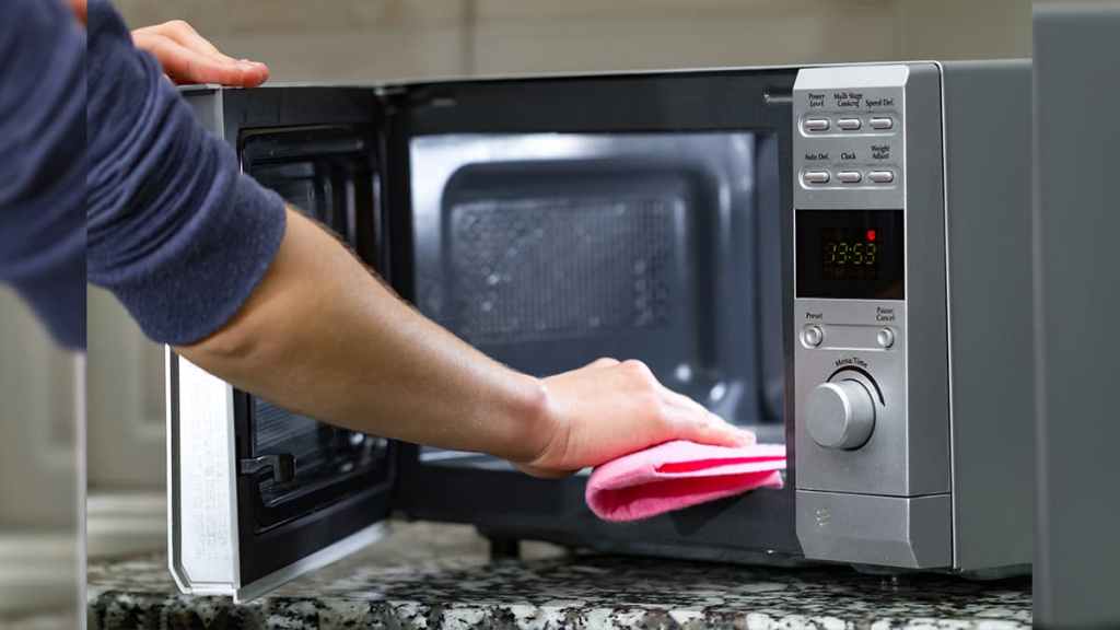 Microwave Cleaning Hack and DIY 