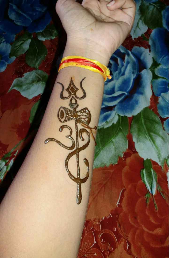 How to make lord Shiva henna tattoo | how to draw mahadev trishul | mehndi  se tattoo kaise banaye - YouTube