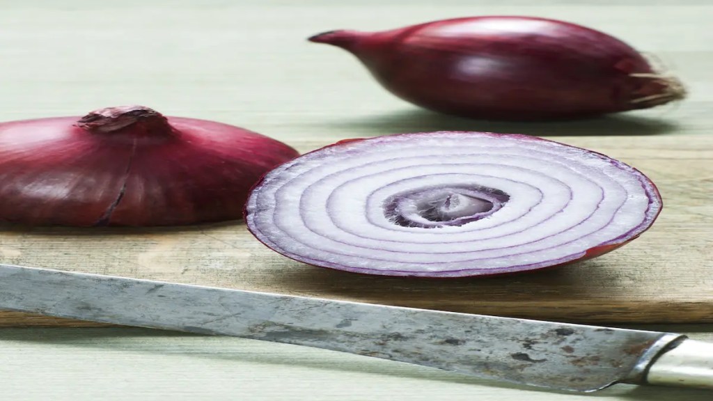Keeping onion in freezer