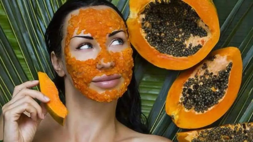 Aloevera-Papaya Face Packs